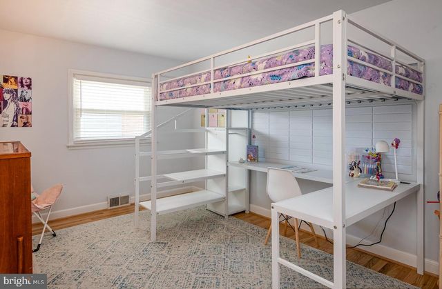 2402 BELL DR, Reading, PA 19609