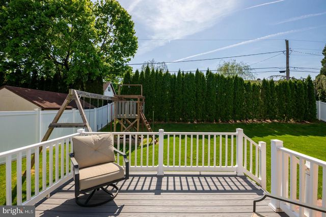 2402 BELL DR, Reading, PA 19609