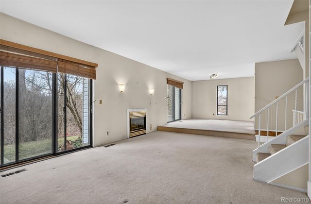 179 E Long Lake Road, Bloomfield Charter Township, MI 48304