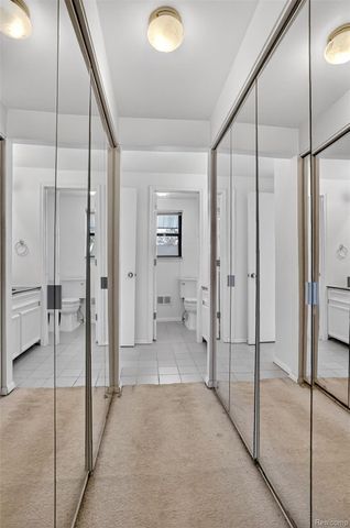 179 E Long Lake Road, Bloomfield Charter Township, MI 48304