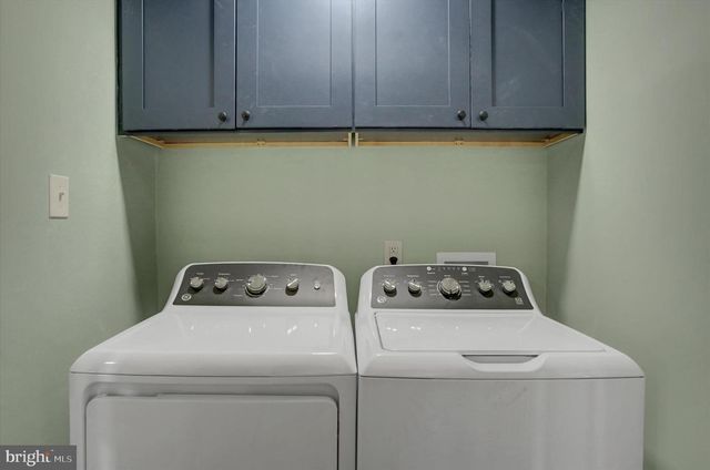 1319 N WEST ST, Carlisle, PA 17013