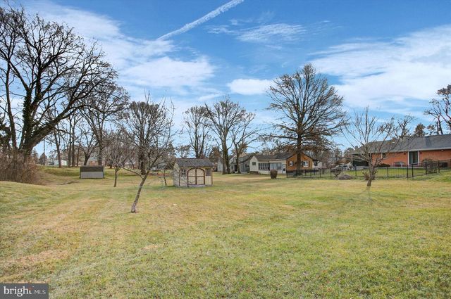 1319 N WEST ST, Carlisle, PA 17013