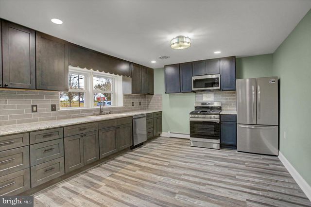 1319 N WEST ST, Carlisle, PA 17013