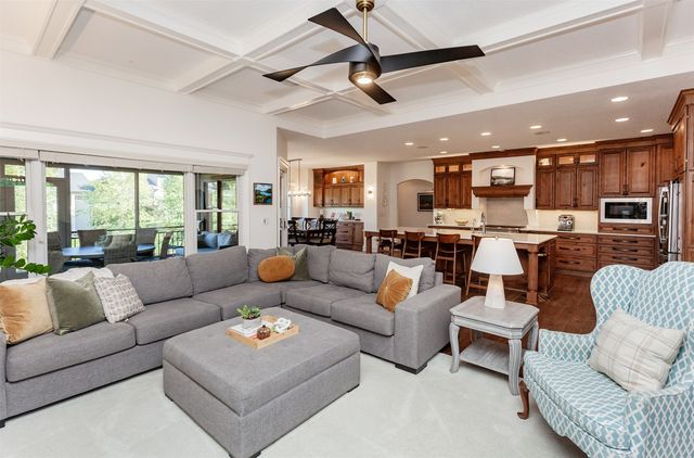 15501 Plum Drive, Urbandale, IA 50323