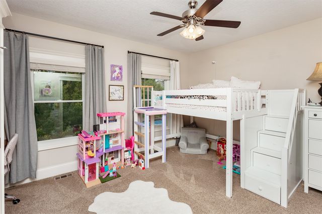 15501 Plum Drive, Urbandale, IA 50323