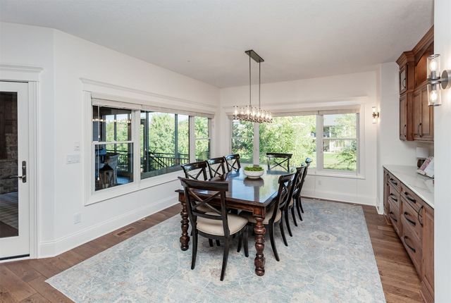 15501 Plum Drive, Urbandale, IA 50323