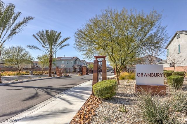 4404 Contour Bend Avenue, North Las Vegas, NV 89084