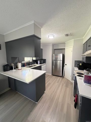 6807 Mount Nebo Cove, Pine Bluff, AR 71603