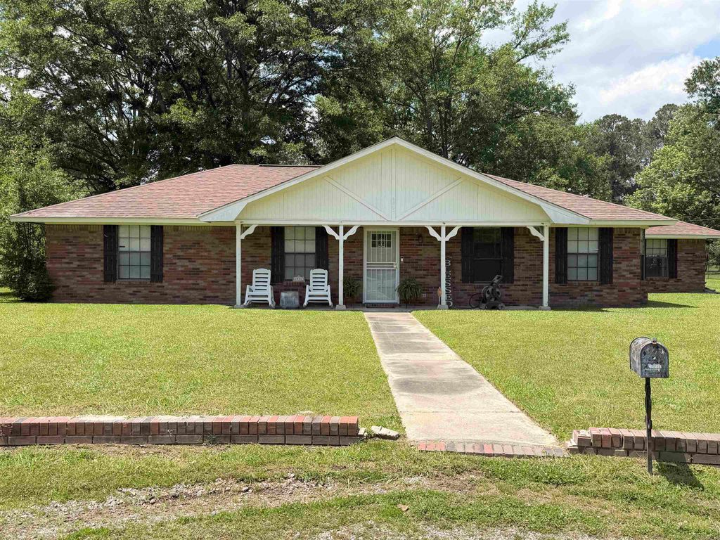 6807 Mount Nebo Cove, Pine Bluff, AR 71603