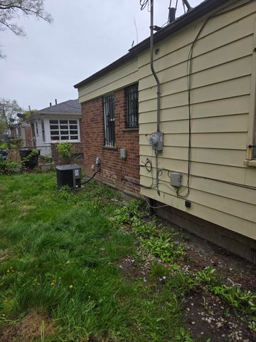 19358 Evergreen Road, Detroit, MI 48219