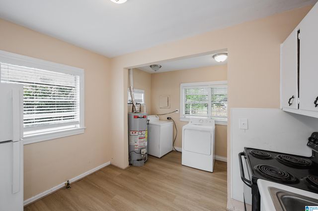 732 CENTER PLACE SW, Birmingham, AL 35211