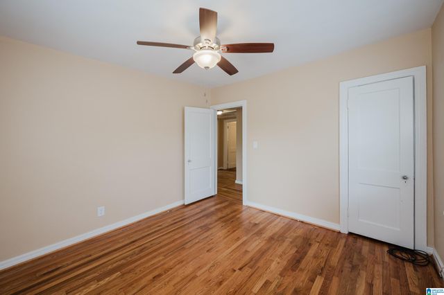 732 CENTER PLACE SW, Birmingham, AL 35211