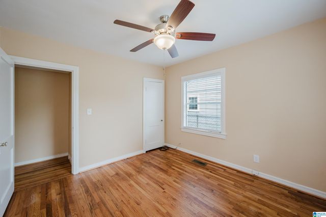 732 CENTER PLACE SW, Birmingham, AL 35211