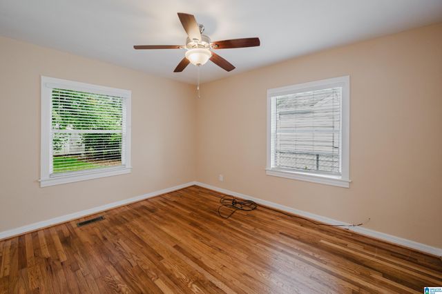 732 CENTER PLACE SW, Birmingham, AL 35211