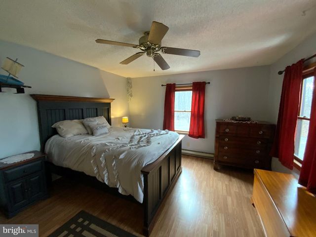 1682 YOUNGDALE RD, Lock Haven, PA 17745