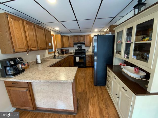 1682 YOUNGDALE RD, Lock Haven, PA 17745