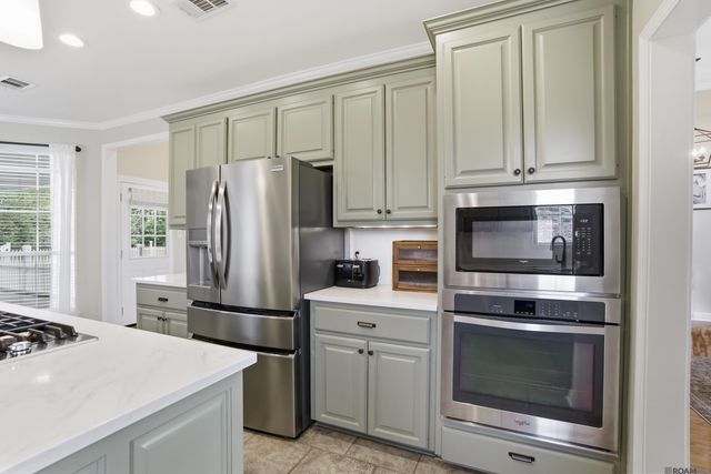 17039 Abita Ave, Prairieville, LA 70769