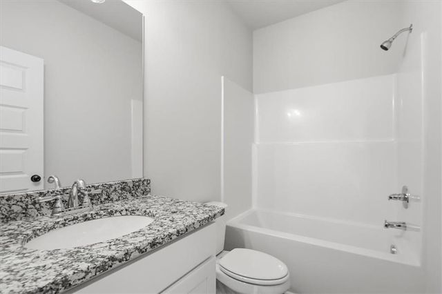 51 Wright Street 66, Lavonia, GA 30553