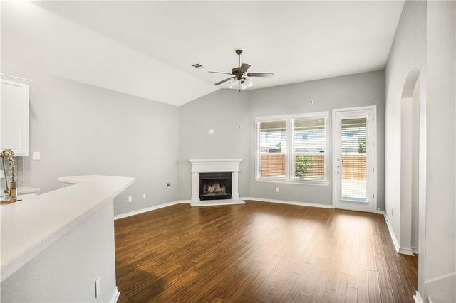 2824 Mission Tejas DR, Pflugerville, TX 78660