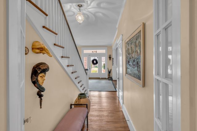 3714 Richland Ave, Nashville, TN 37205