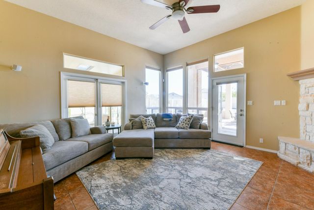 4901 SUNDANCE Court NE, Rio Rancho, NM 87144