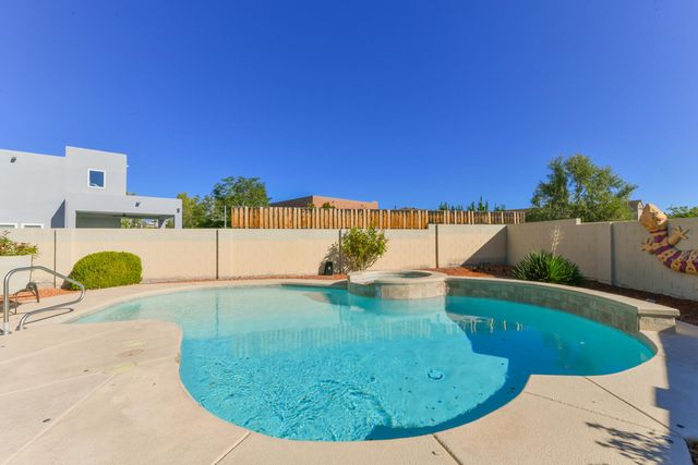 4901 SUNDANCE Court NE, Rio Rancho, NM 87144