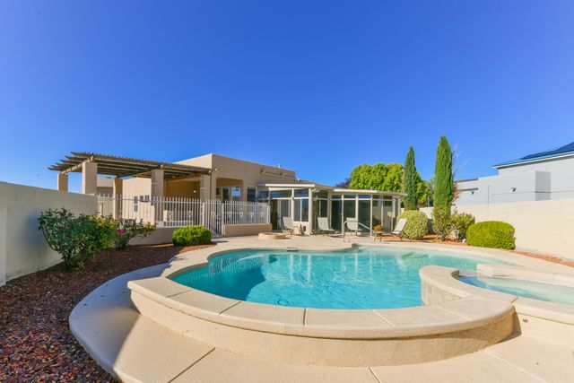 4901 SUNDANCE Court NE, Rio Rancho, NM 87144