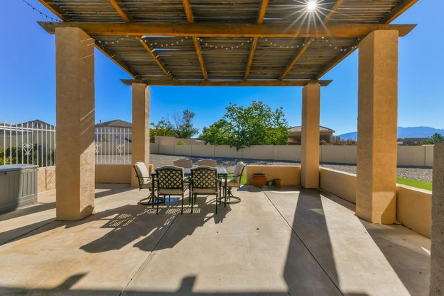 4901 SUNDANCE Court NE, Rio Rancho, NM 87144