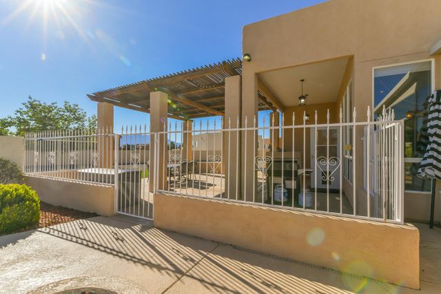 4901 SUNDANCE Court NE, Rio Rancho, NM 87144