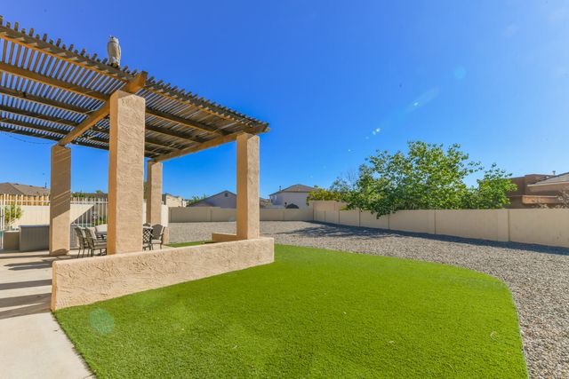 4901 SUNDANCE Court NE, Rio Rancho, NM 87144