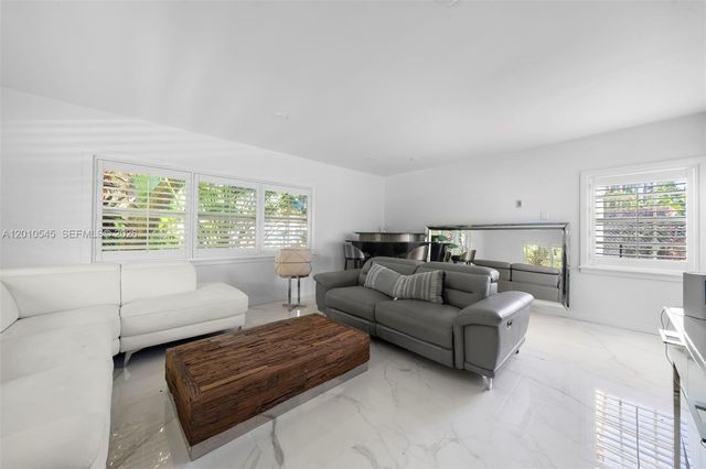 5824 Alton Road, Miami Beach, FL 33140
