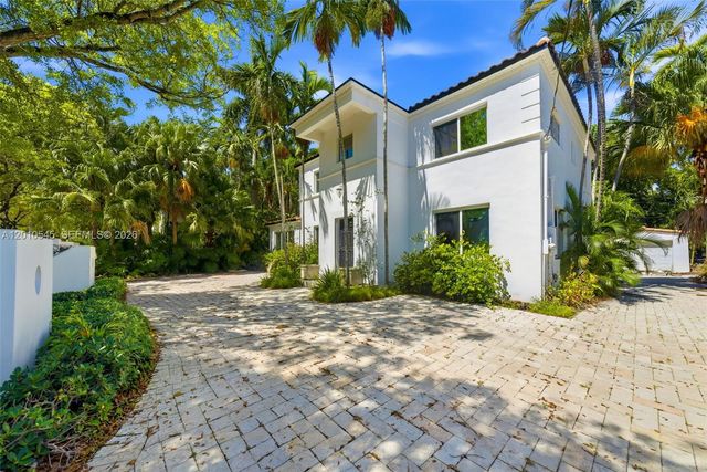 5824 Alton Road, Miami Beach, FL 33140