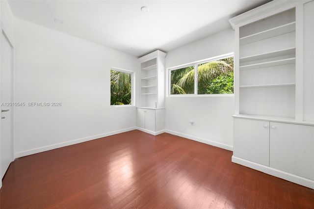 5824 Alton Road, Miami Beach, FL 33140