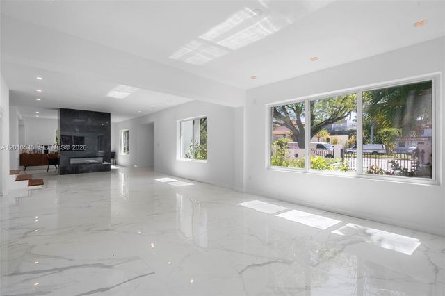 5824 Alton Road, Miami Beach, FL 33140
