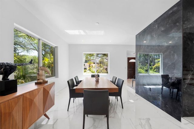 5824 Alton Road, Miami Beach, FL 33140