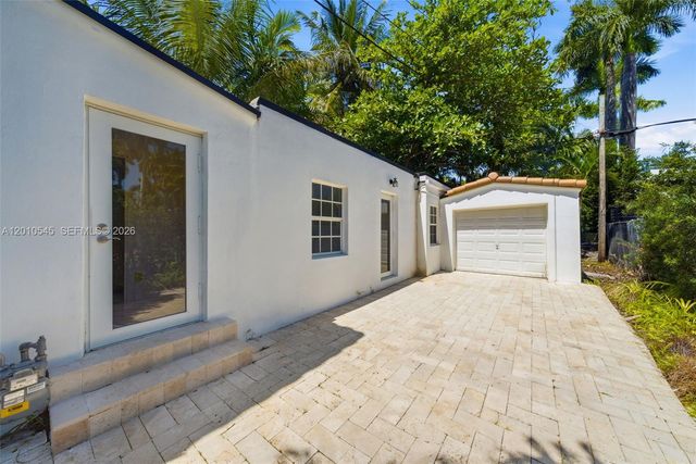 5824 Alton Road, Miami Beach, FL 33140