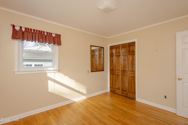 18 Richland Drive, Glenville, NY 12302