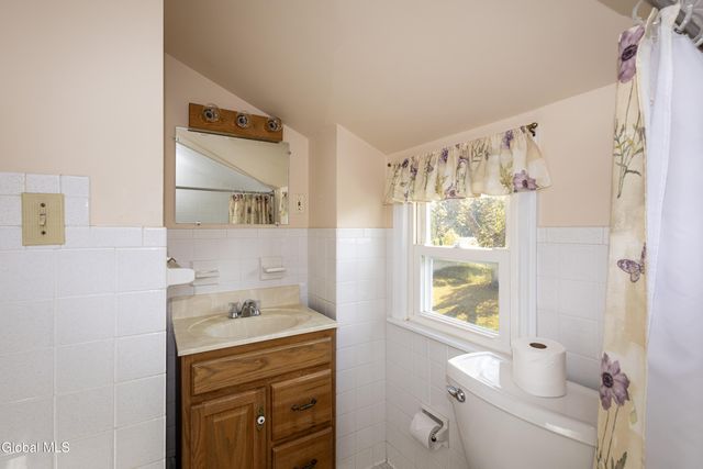 18 Richland Drive, Glenville, NY 12302