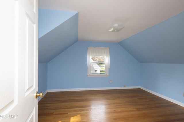 18 Richland Drive, Glenville, NY 12302