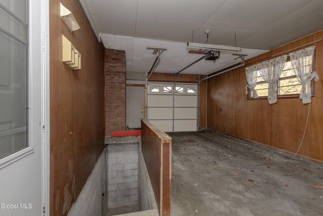 18 Richland Drive, Glenville, NY 12302