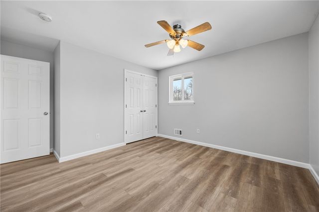 12 Vollmer Parkway, Henrietta, NY 14623