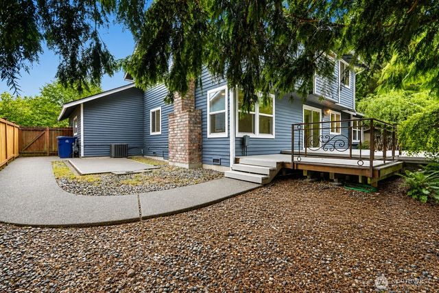 18205 150th Avenue SE, Renton, WA 98058