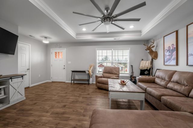 1008 Three Corners Drive, Lawrenceburg, KY 40342