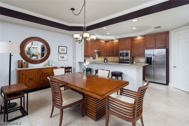 580 El Camino Real 3303, Naples, FL 34119