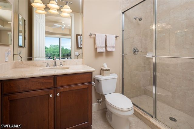 580 El Camino Real 3303, Naples, FL 34119