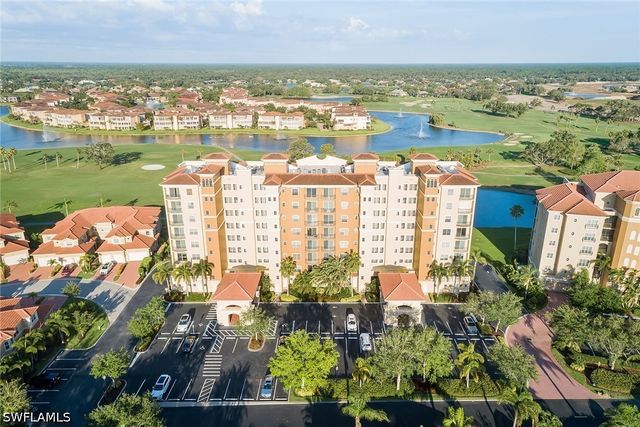 580 El Camino Real 3303, Naples, FL 34119
