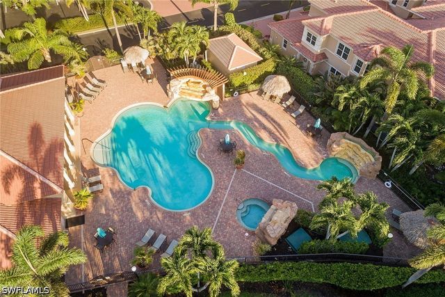 580 El Camino Real 3303, Naples, FL 34119