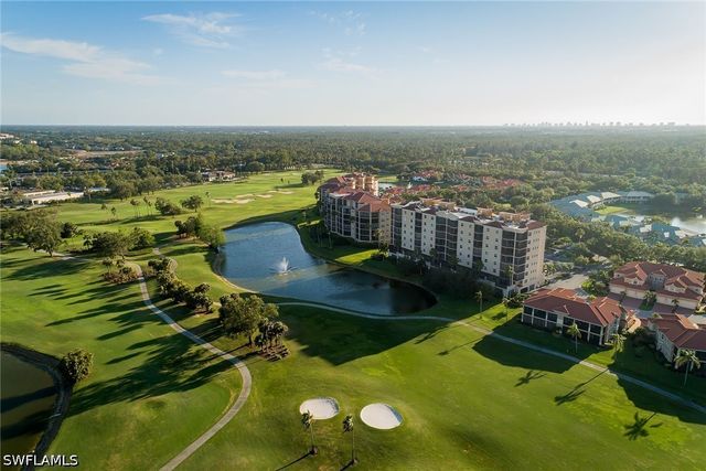 580 El Camino Real 3303, Naples, FL 34119