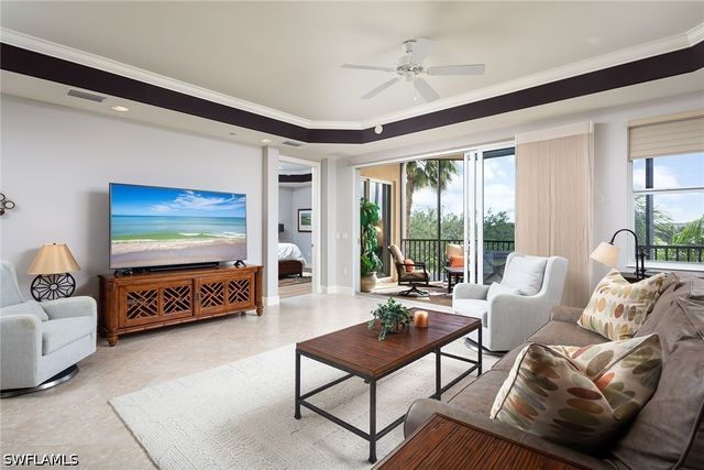 580 El Camino Real 3303, Naples, FL 34119