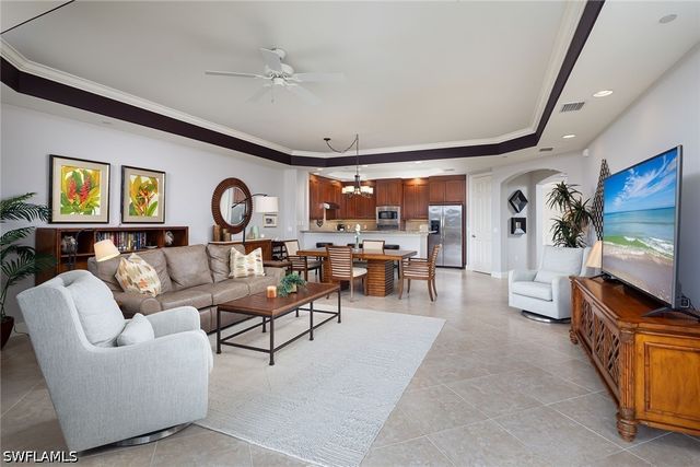 580 El Camino Real 3303, Naples, FL 34119